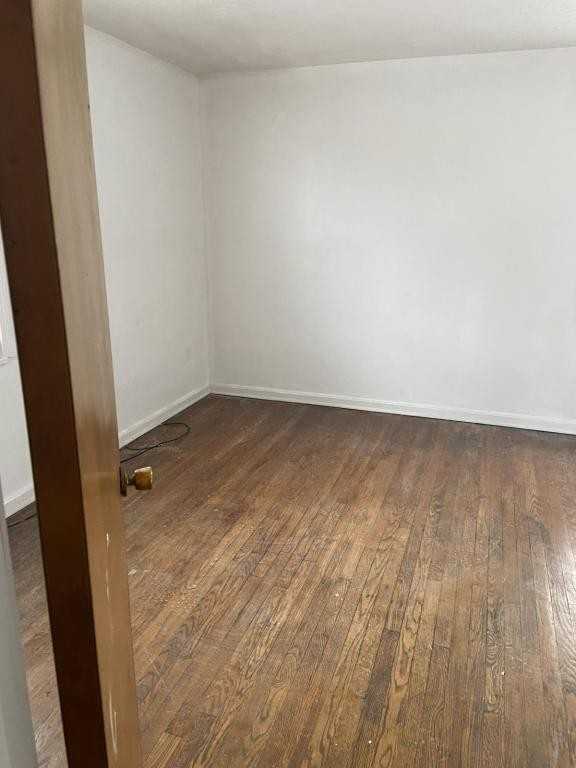 16025 Nelacrest Rd - Photo 2 of 15