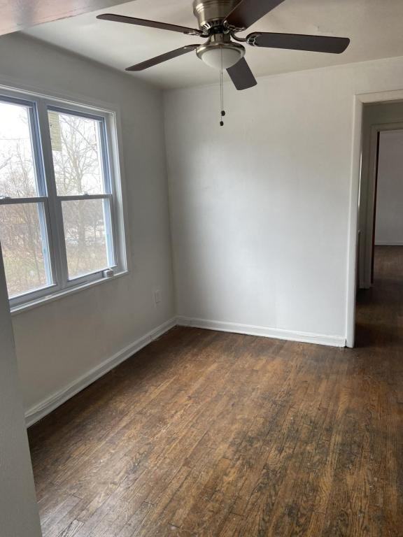 16025 Nelacrest Rd - Photo 3 of 15