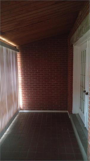 1214 Sheffield St - Photo 2 of 8