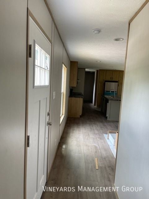 44 Luke Dr - Photo 2 of 11