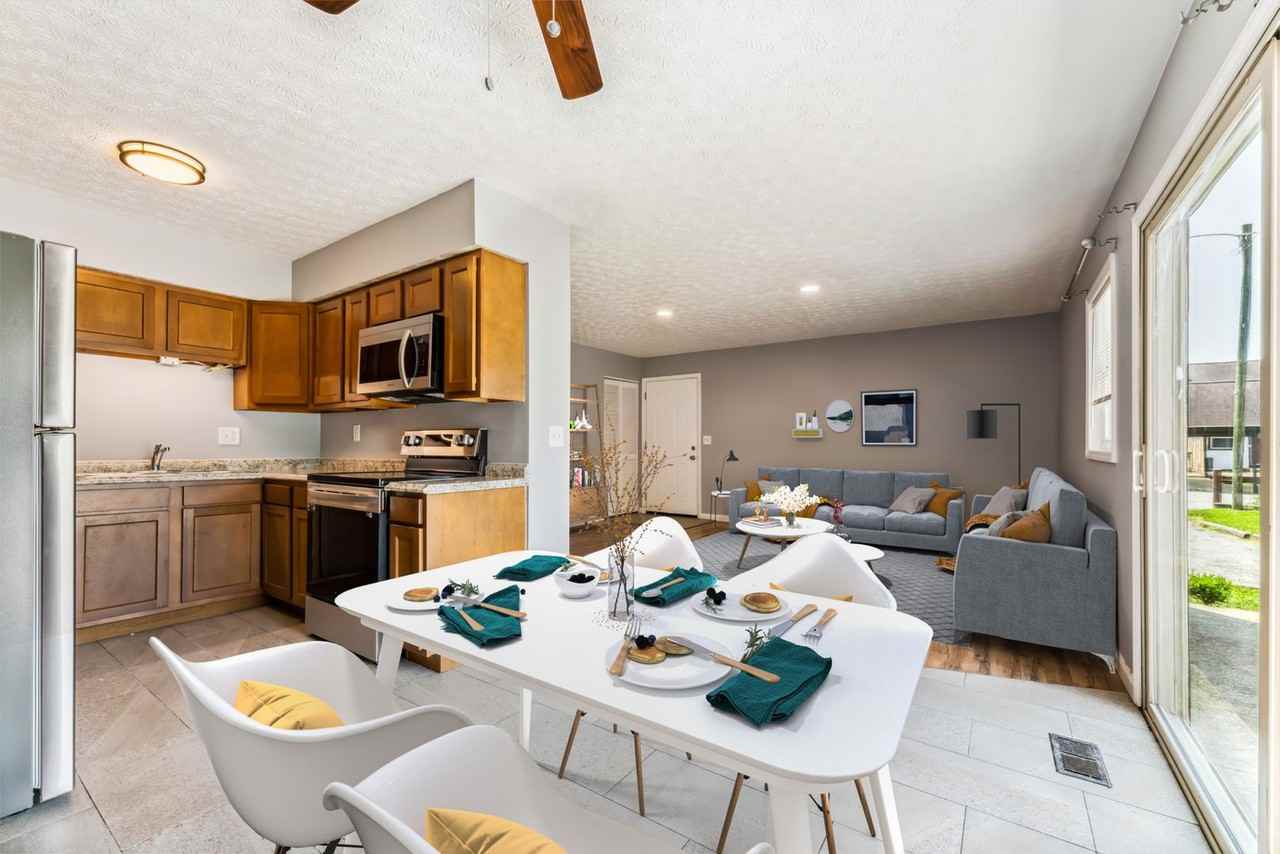 2486 Forest Green Ct - Photo 2 of 39