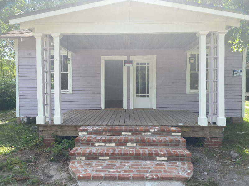 615 Lafayette St - Photo 2 of 26