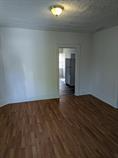 1234 Highland Ave - Photo 2 of 7