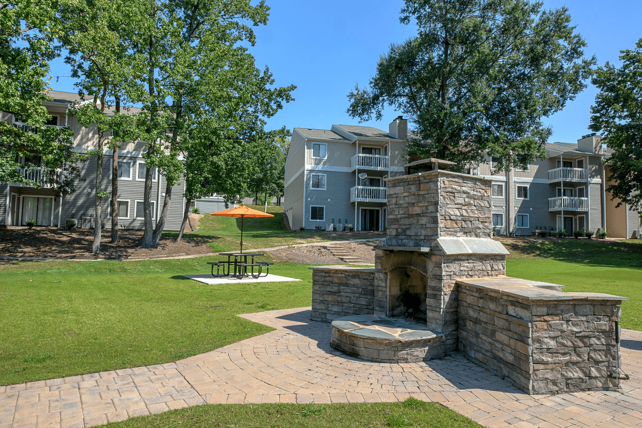 Eastchester Ridge Apartments - Photo 4 of 48