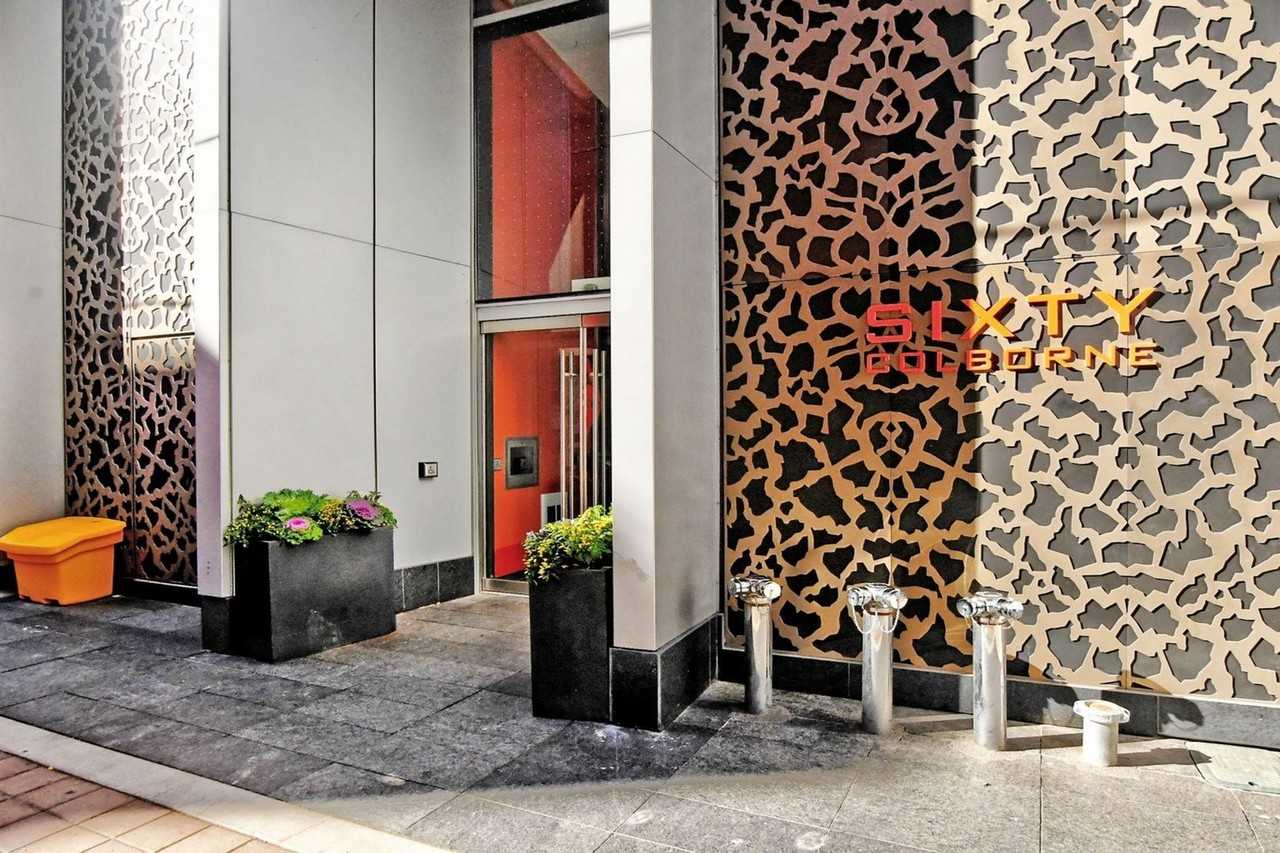 60 Colborne Street Apartments 60 Colborne St, Toronto, ON M5E 0B7