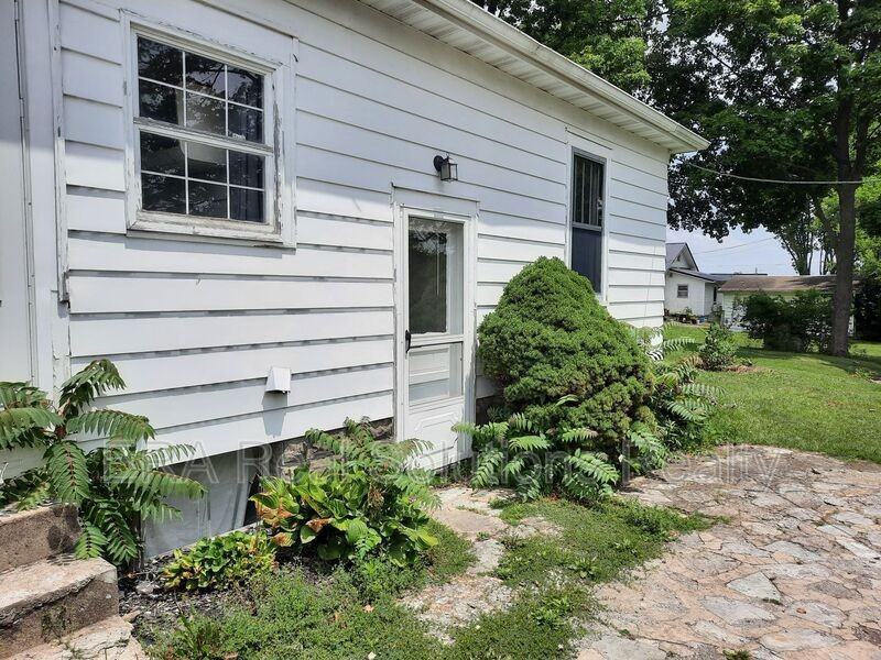 203 Chillicothe Ave - Photo 2 of 26