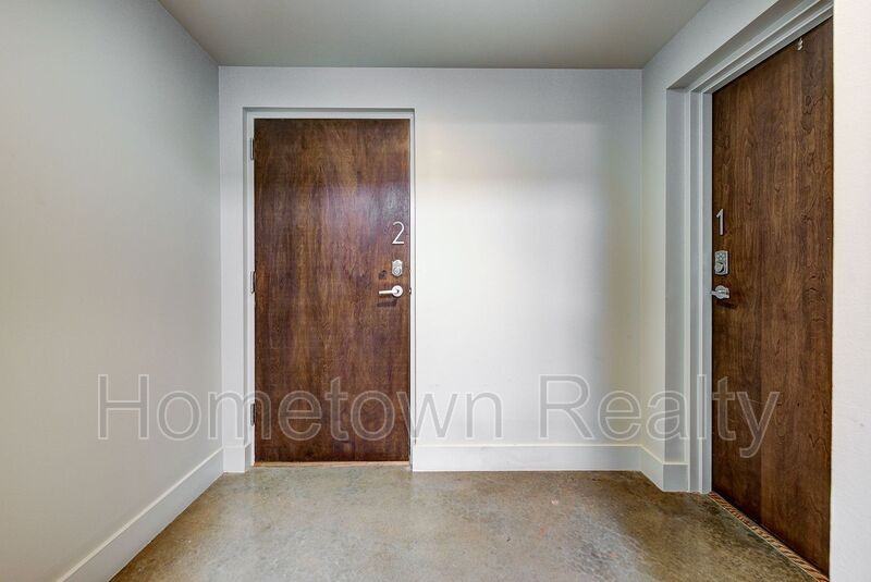 301 Ne 4th St #02 - Photo 6 of 34
