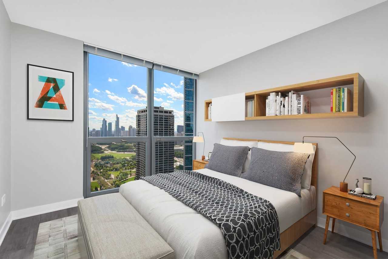 E South Water St - Photo 3 of 15