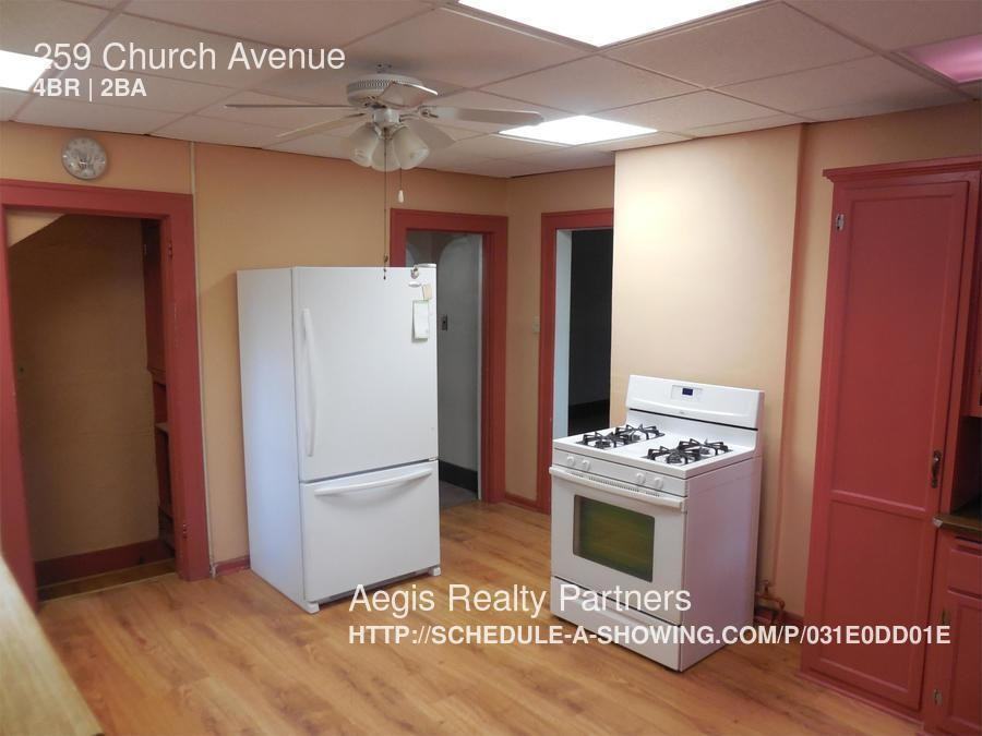 259 Church Ave - Photo 3 of 10