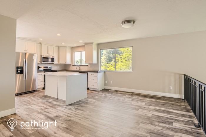 3944 N 900 W - Photo 3 of 22