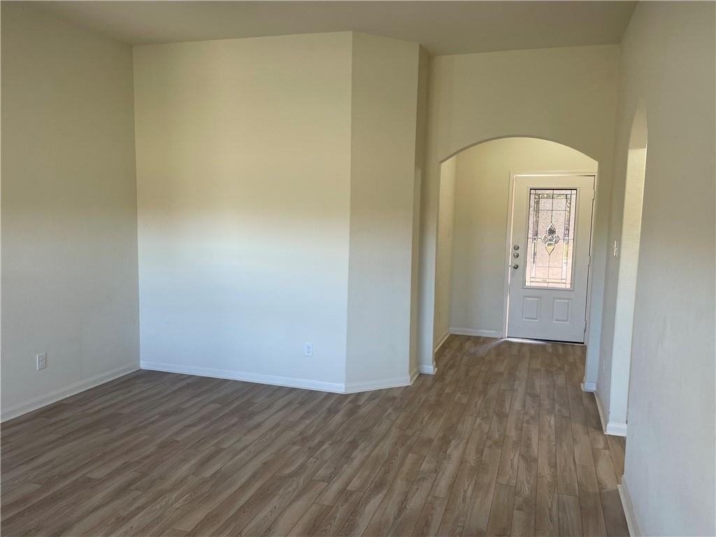 1252 Violet Ln #1 - Photo 4 of 15