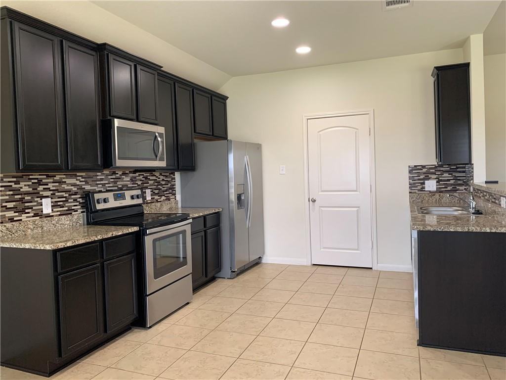 1252 Violet Ln #1 - Photo 7 of 15