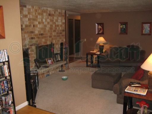 5348 S Bangor St - Photo 2 of 10