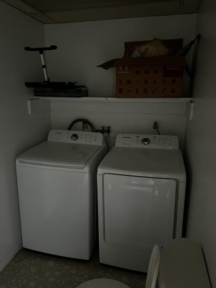 238 Trimble Ave #1 - Photo 4 of 10