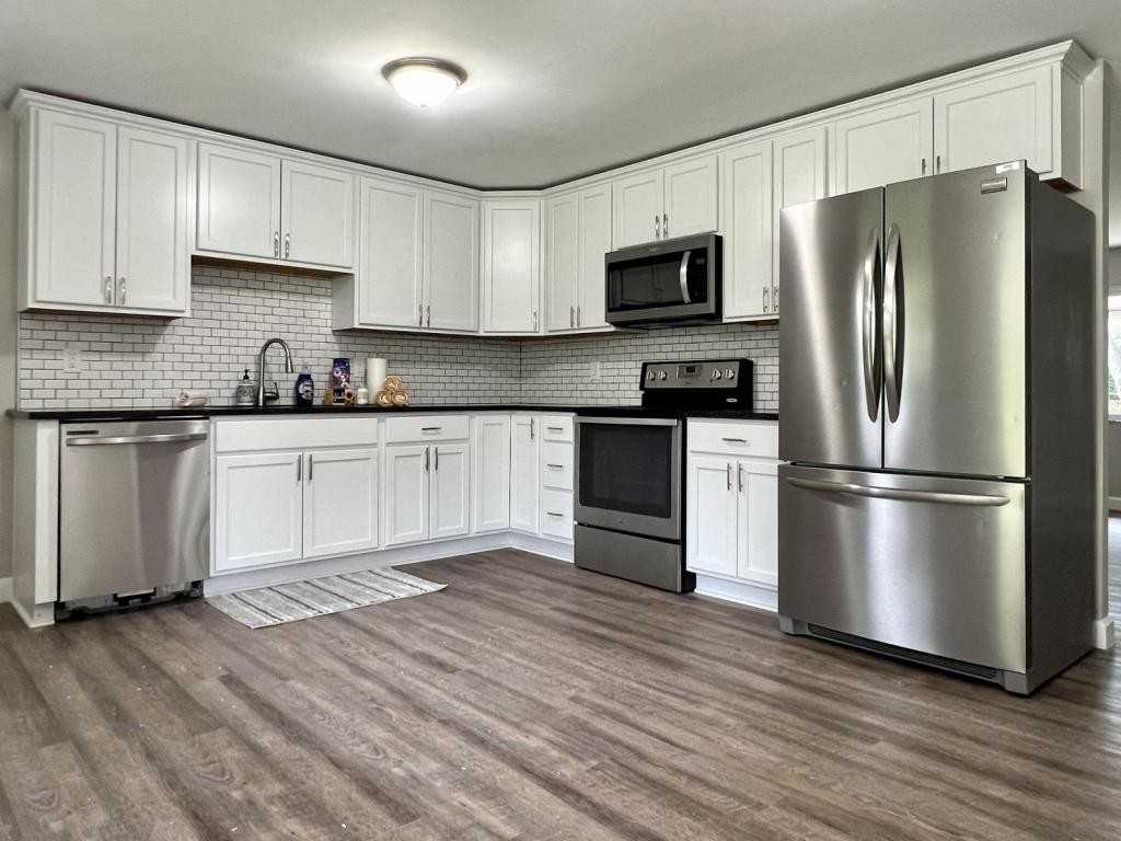 6700 Park Vista Rd - Photo 3 of 28