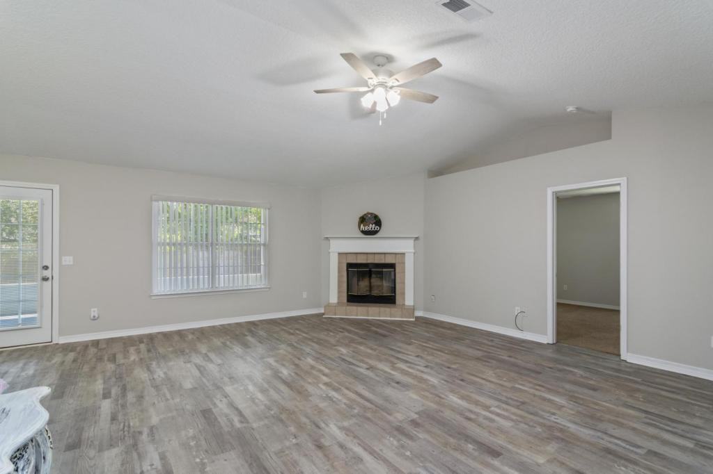 5309 Whitney Court - Photo 7 of 32