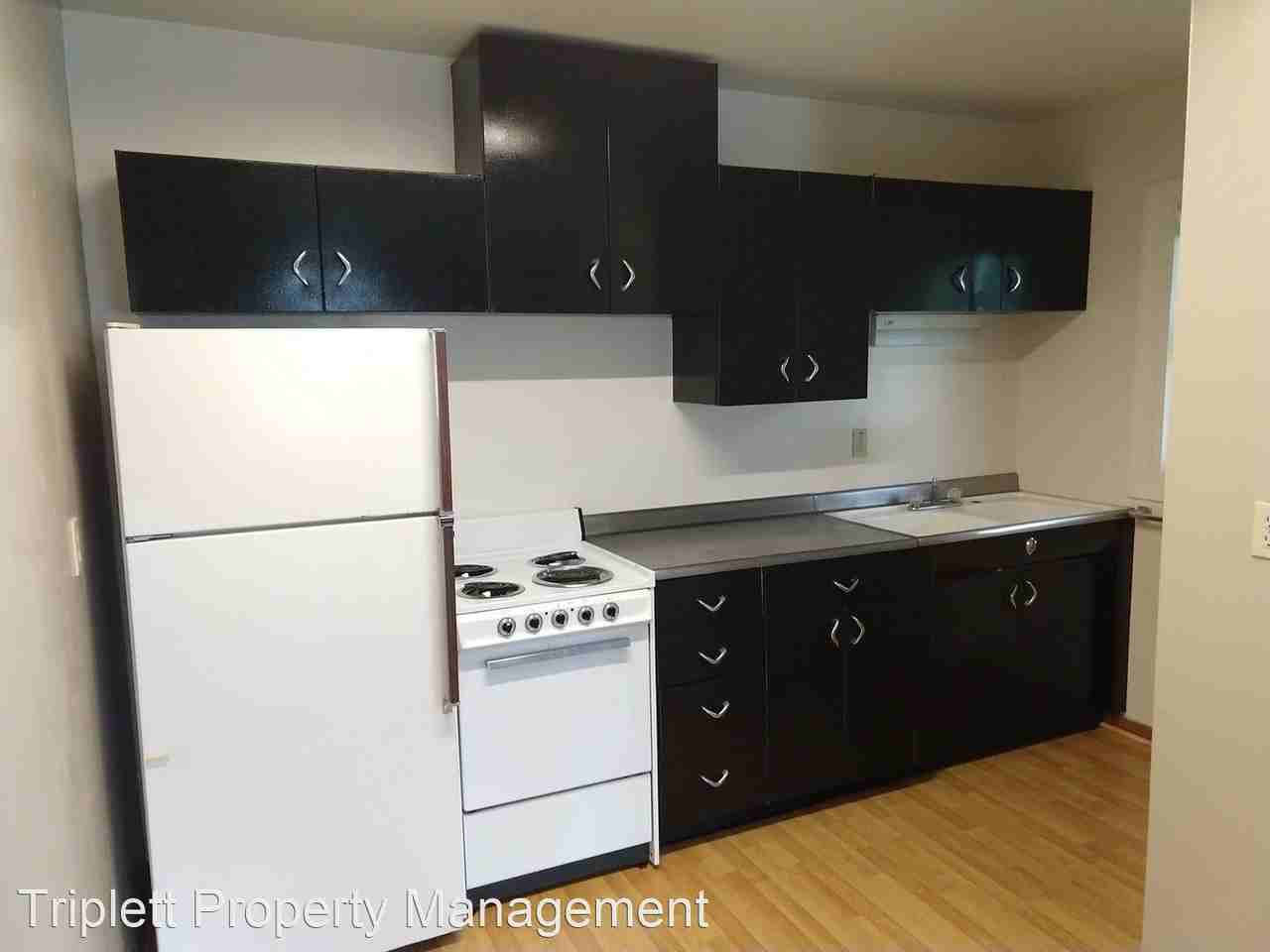 238 Village Dr - Photo 2 of 5