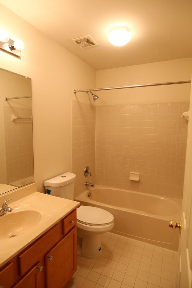 7710 Valley Oak Dr - Photo 3 of 7
