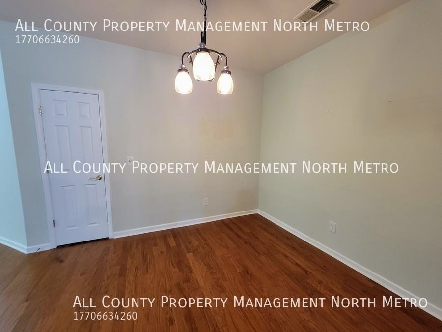 216 Riverstone Pl - Photo 3 of 16