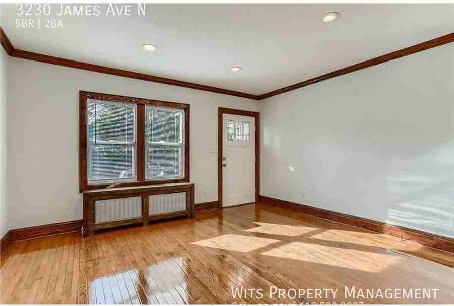 3230 James Ave N - Photo 3 of 17