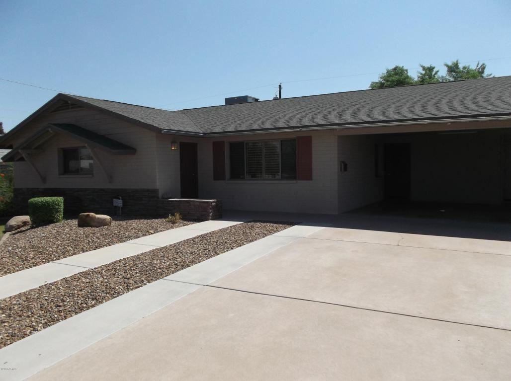 6531 E Holly St - Photo 2 of 32