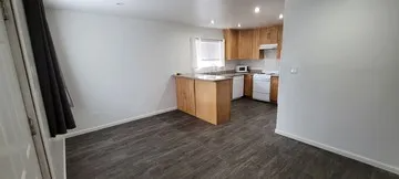 8034 Ney Ave - Photo 4 of 9