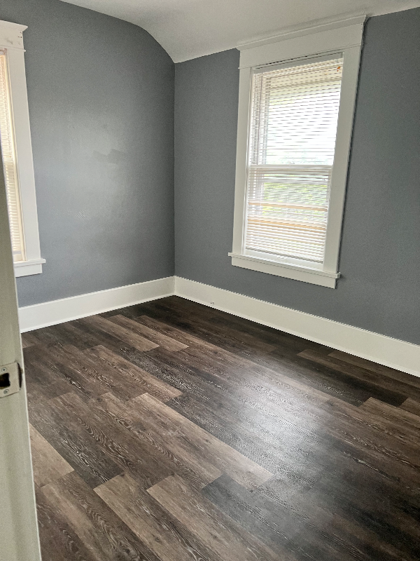 104 Charles Ave - Photo 2 of 17