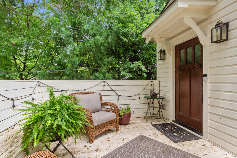 1032 Oakdale Rd Ne - Photo 2 of 29