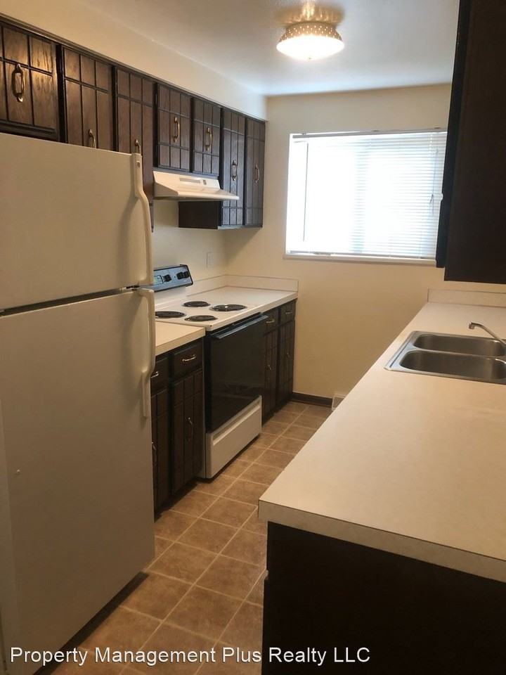 421 Bimson Ave - Photo 3 of 12
