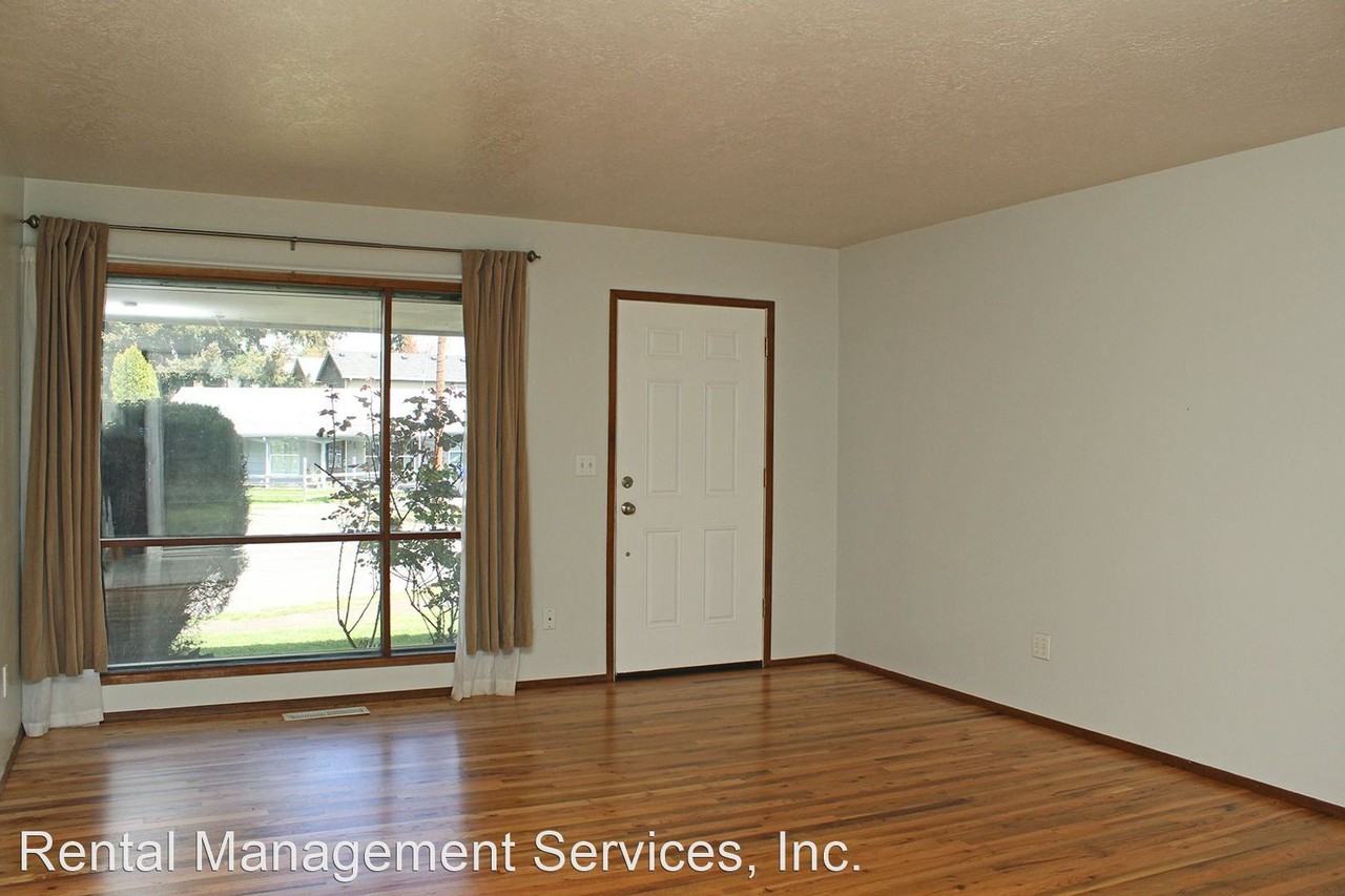 6618 N Smith Ct - Photo 3 of 22