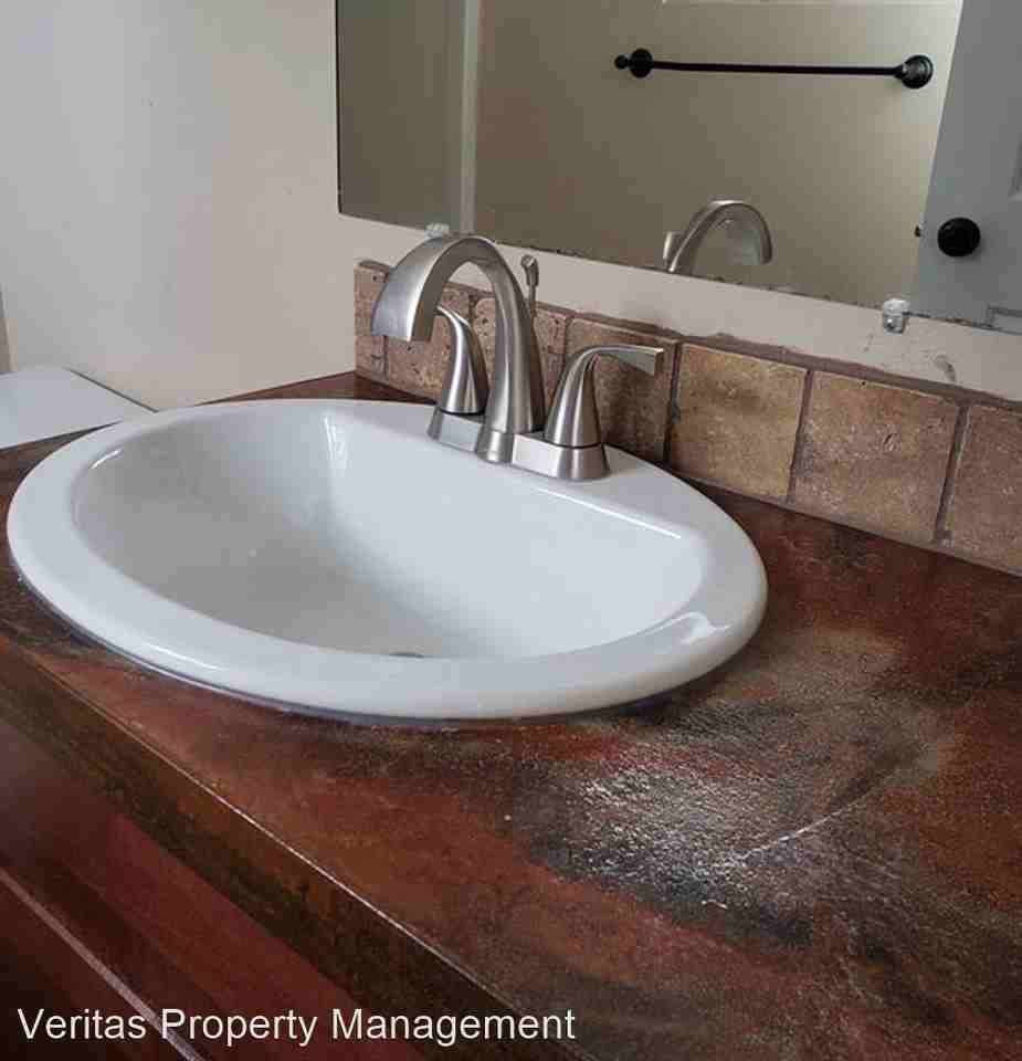 4450 Buttercup Ln - Photo 3 of 6