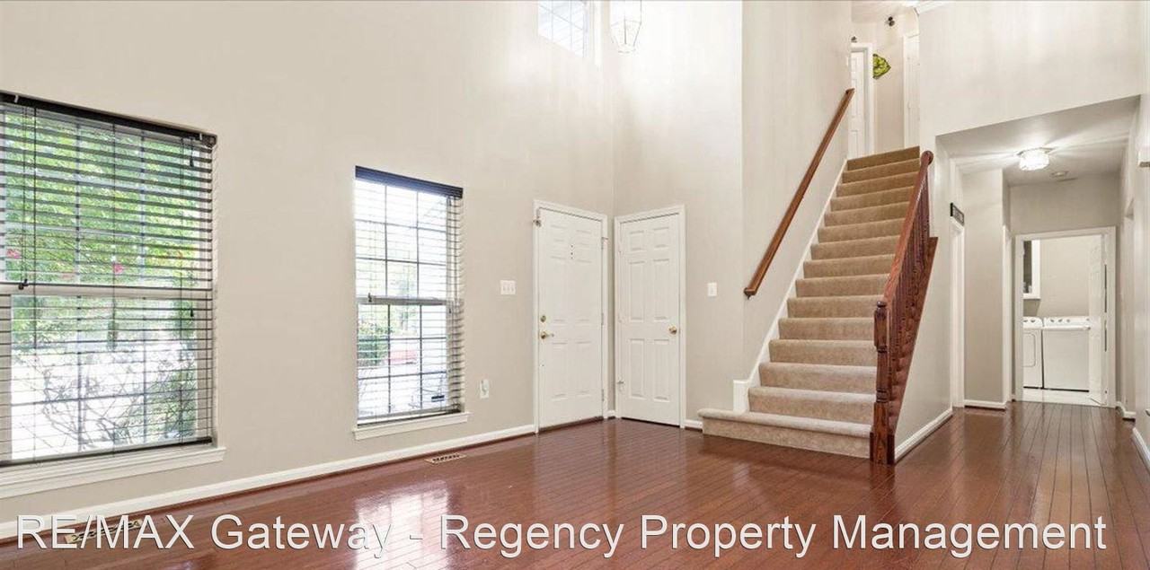 9750 Granary Pl - Photo 3 of 43