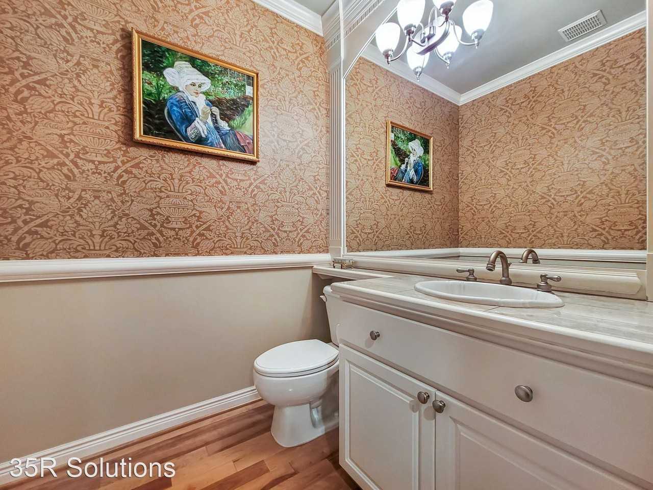 4229 194th Pl Ne - Photo 3 of 37