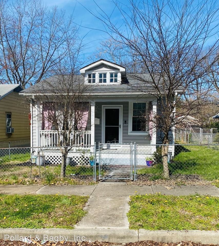 1610 N 19th St - Photo 3 of 32