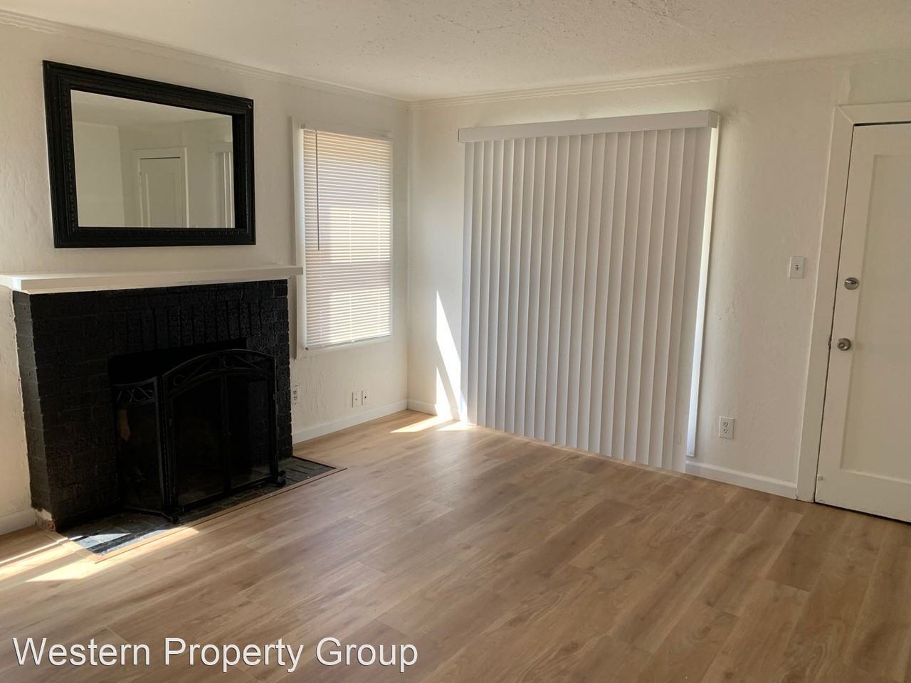 110 N 3rd St #B - Photo 3 of 10