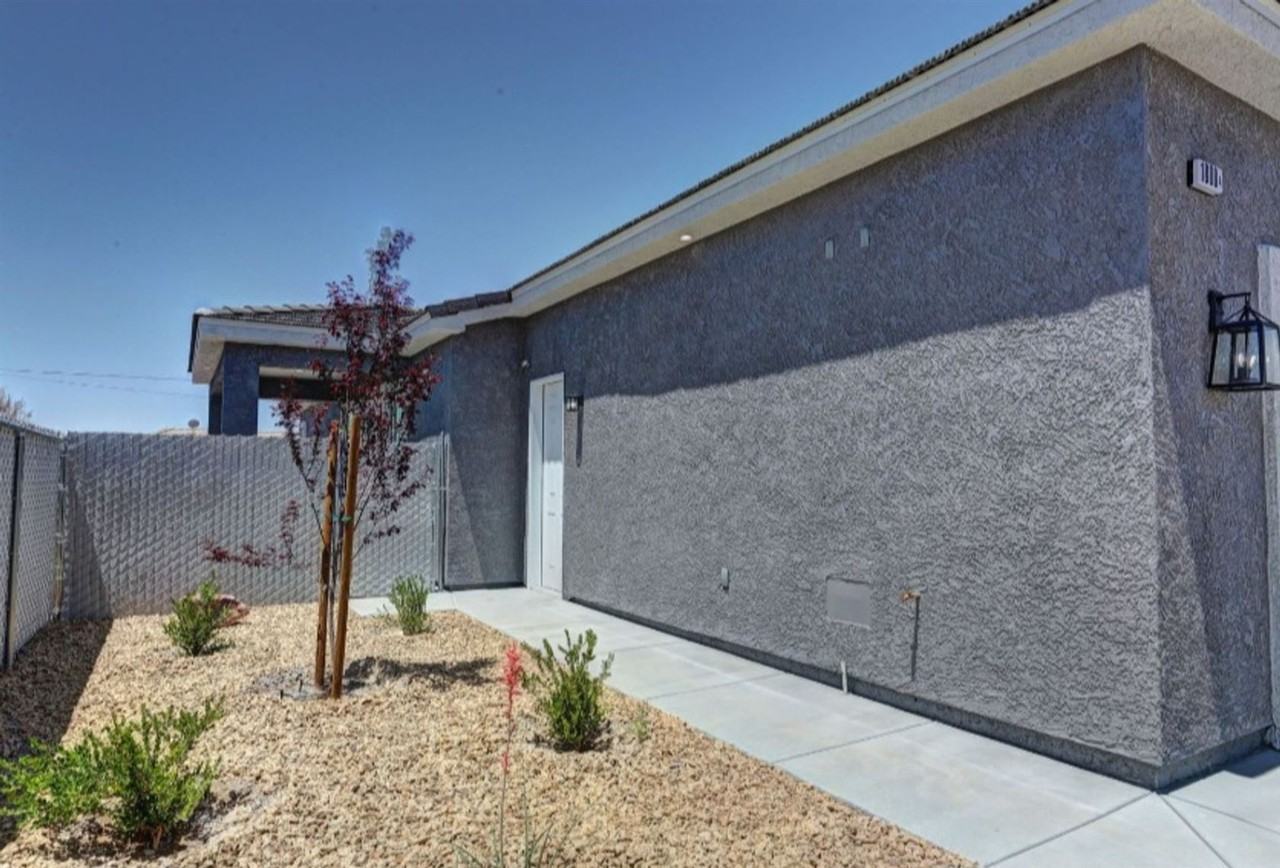 CALVADA VALLEY U.3 - Galaxy Street, Unit A & B - Photo 3 of 30