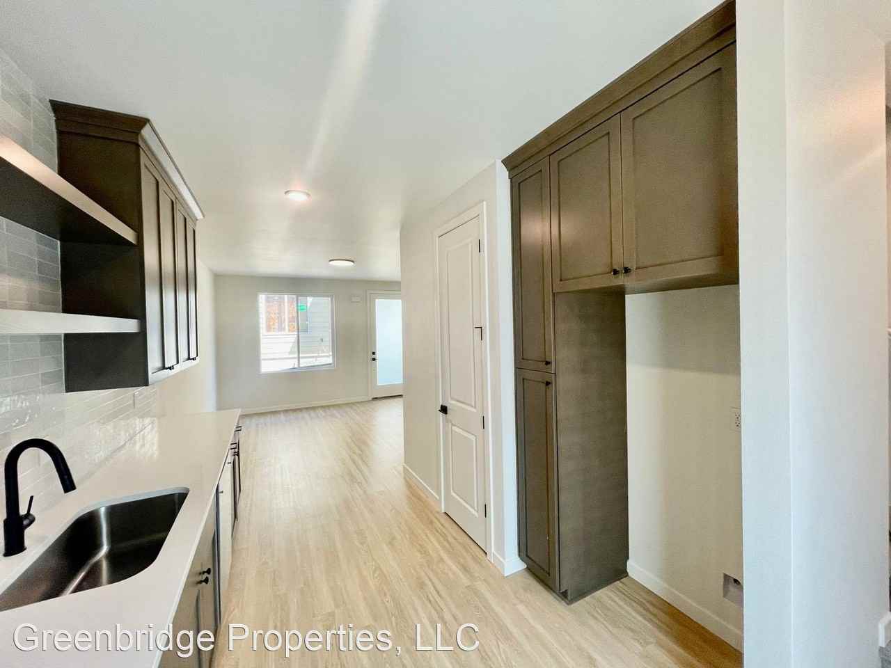 5080 SE 38th Ave. - Photo 2 of 22