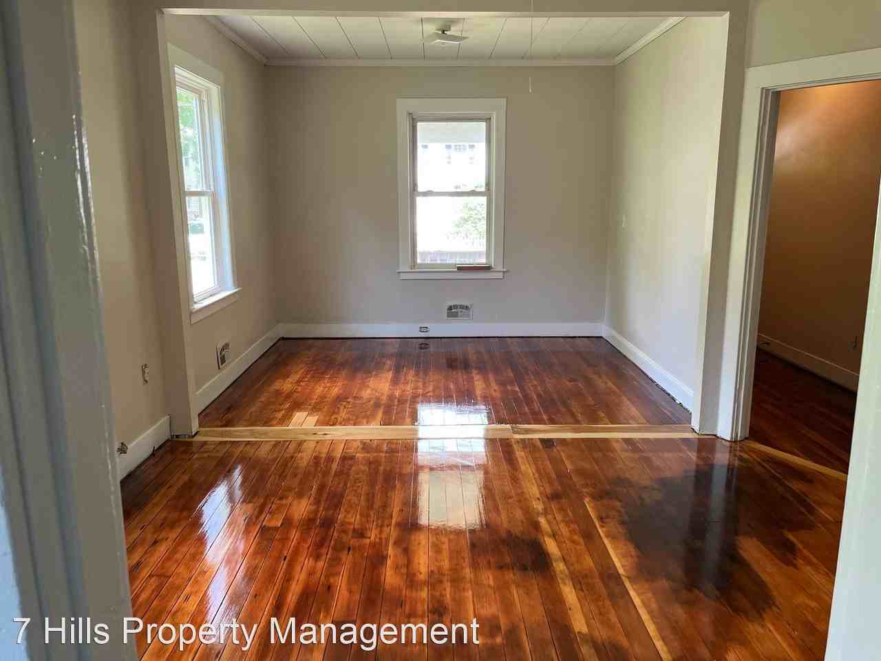 77 Boys Aveue - Photo 2 of 17