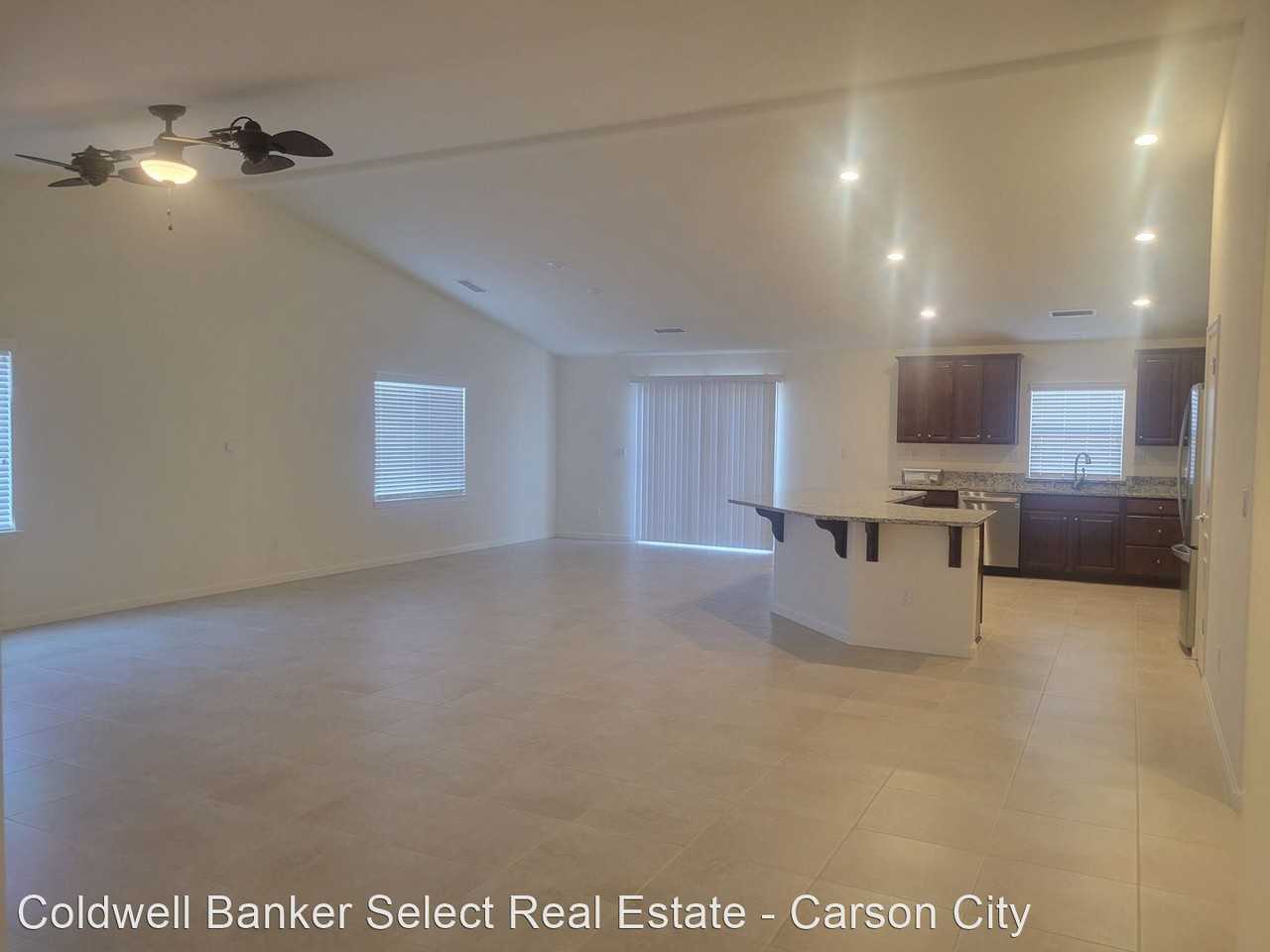 183 Deerfield Rd - Photo 3 of 20