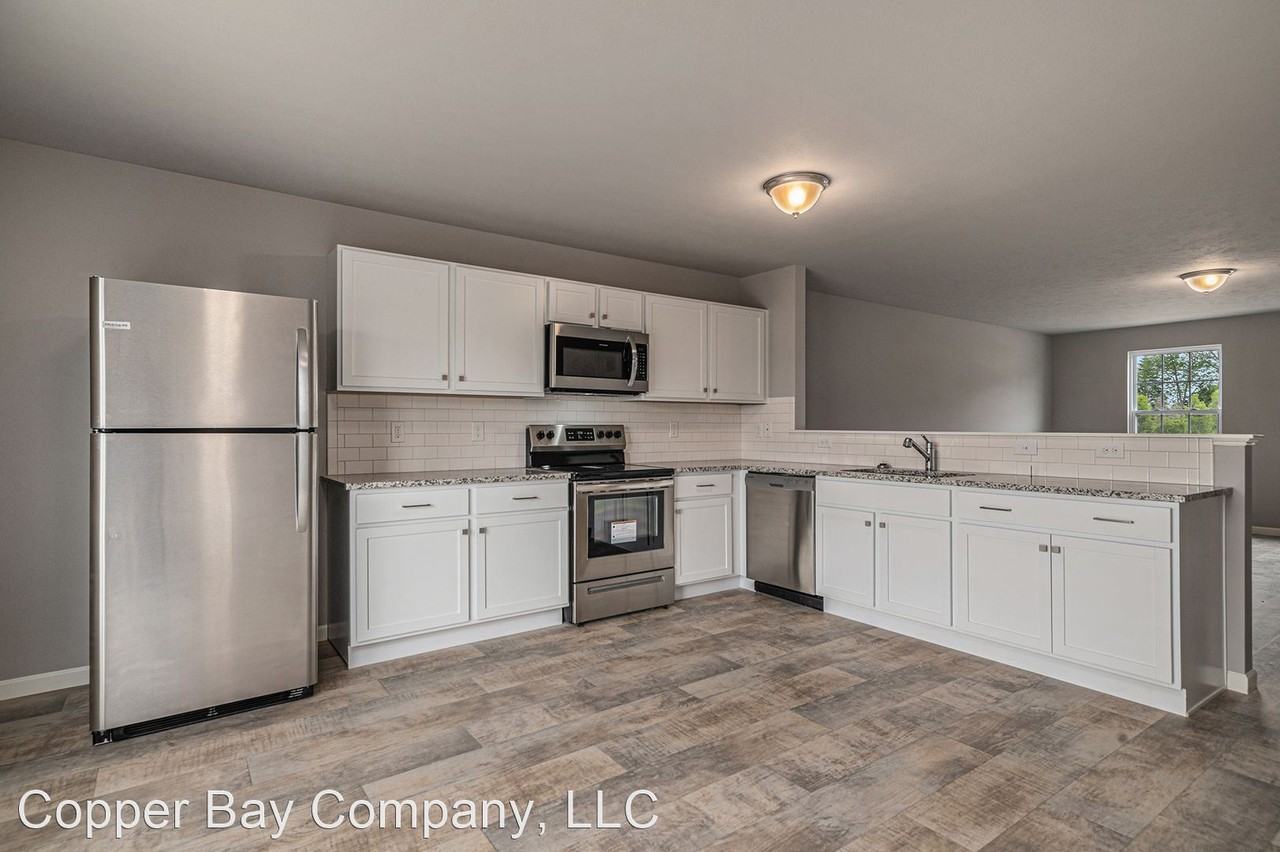 1049 Cooley Mill Ln - Photo 3 of 20