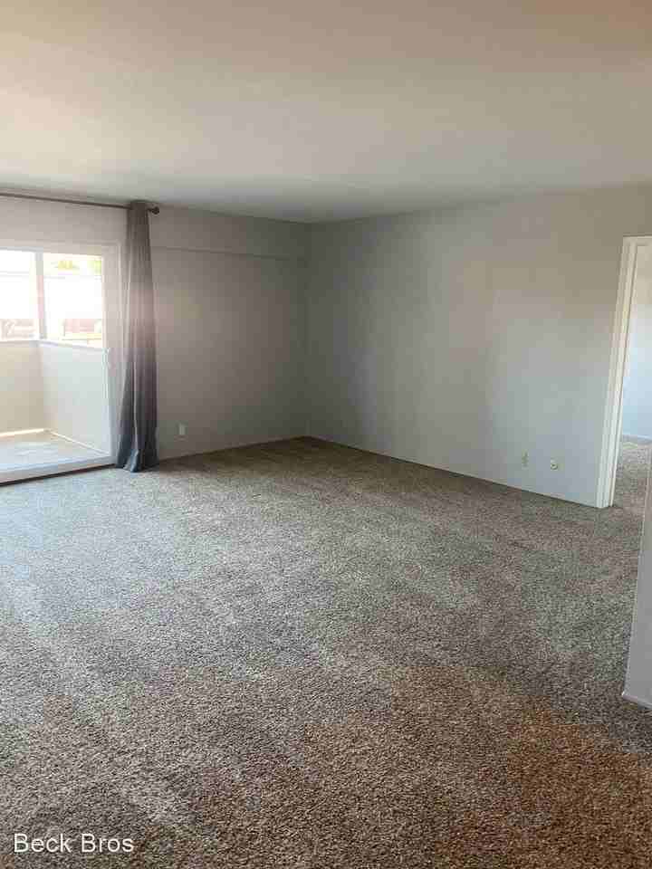 1221 S El Camino Real - Photo 2 of 15