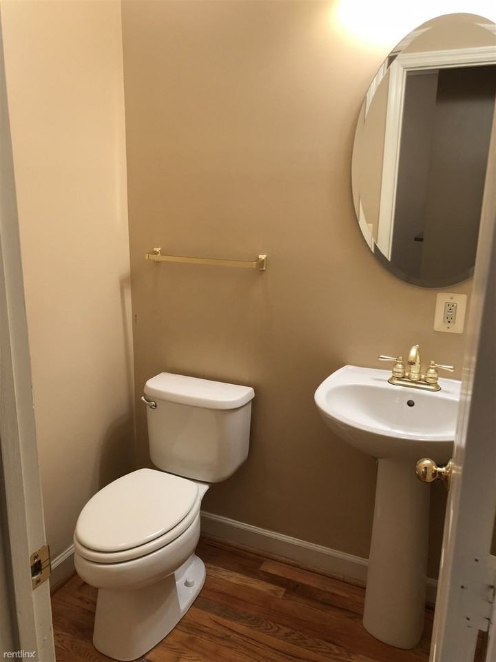 1889 16th St N - Photo 3 of 12