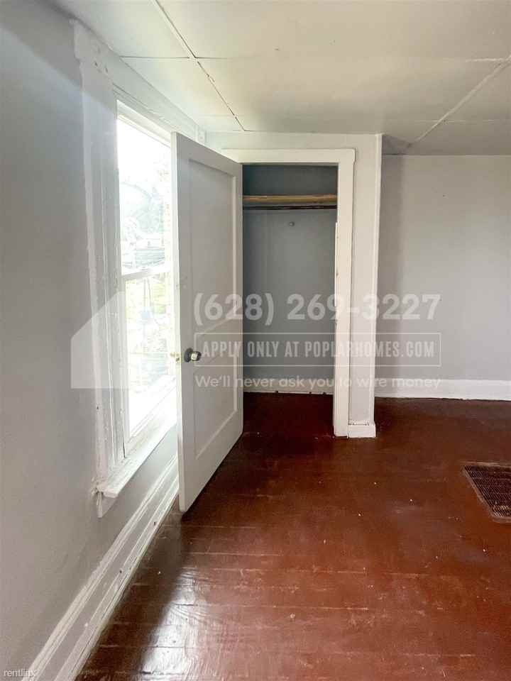 2525 W Lombard St - Photo 2 of 19