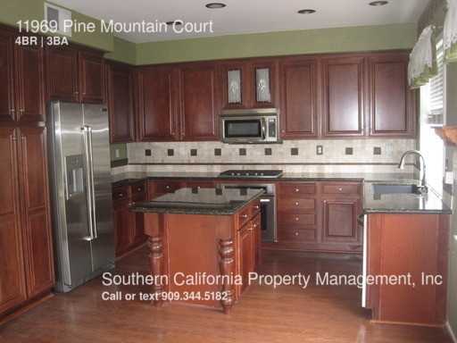 11969 Pine Mountain Ct - Photo 2 of 21