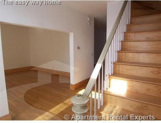 267 Broadway #A - Photo 2 of 16