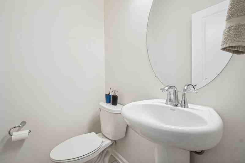 8 Haralson Ct - Photo 7 of 32