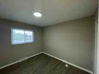 5814 N Meadows Blvd - Photo 2 of 11