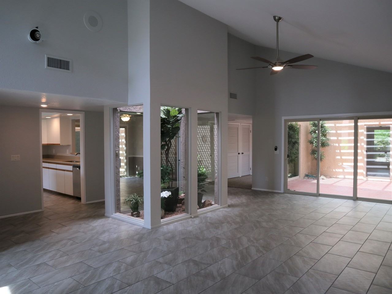 5733 N Camino De Las Estrellas - Photo 3 of 38