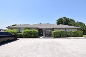 featured image of 3909 Charolais Dr