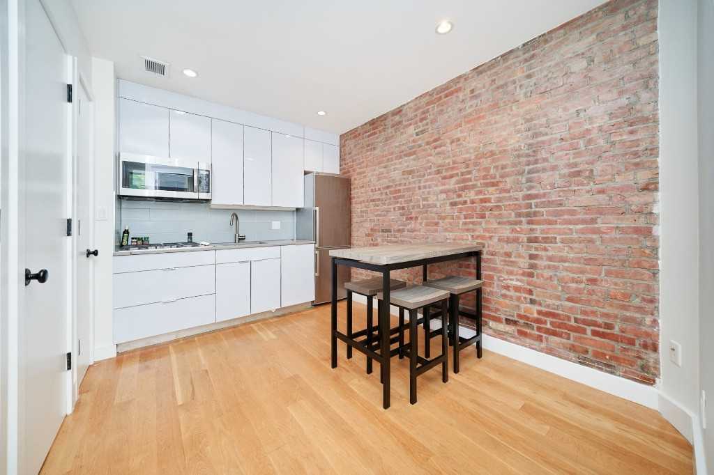 243 E 2nd St #2B - Photo 5 of 9